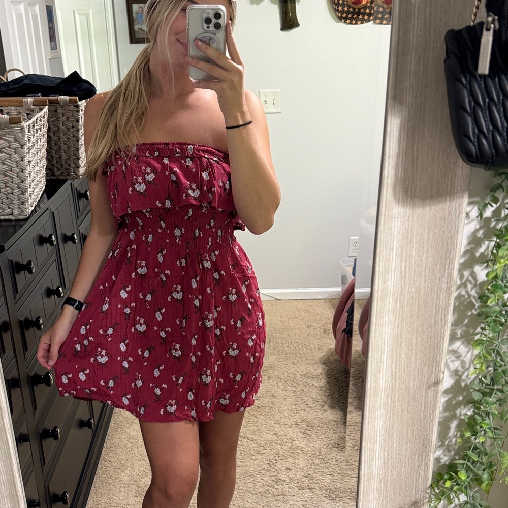 American Eagle Outfitters Strapless Burgundy Dress